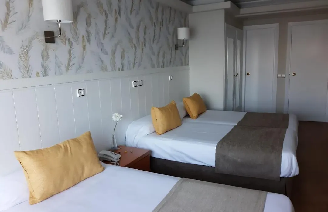 Hotel Almirante-1